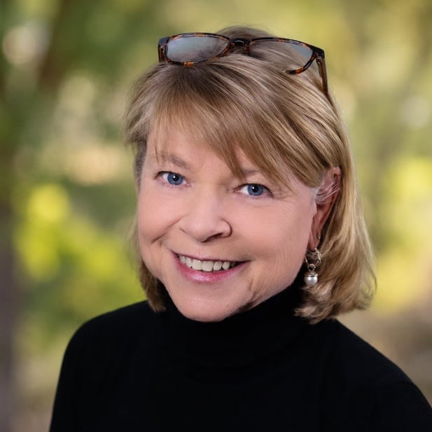 Liz Sweeney headshot